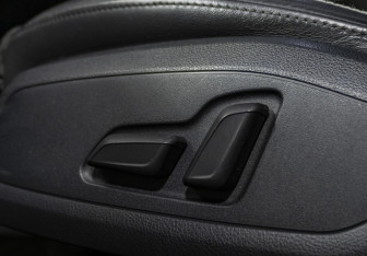 Подержанный автомобиль Audi A4 Sedan 2019 года (18 фото)