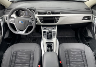 Подержанный автомобиль Geely Atlas 2021 года (10 фото)