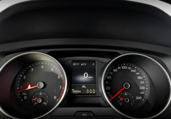 Подержанный автомобиль Volkswagen Tiguan 2021 года (13 фото)