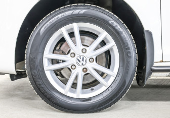 Подержанный автомобиль Volkswagen Golf Plus 2012 года (19 фото)