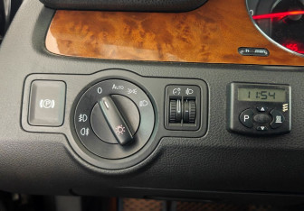 Подержанный автомобиль Volkswagen Passat Wagon 2008 года (15 фото)
