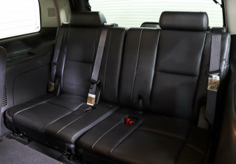 Подержанный автомобиль Chevrolet Tahoe 2012 года (16 фото)