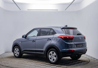 Подержанный автомобиль Hyundai Creta 2020 года (7 фото)