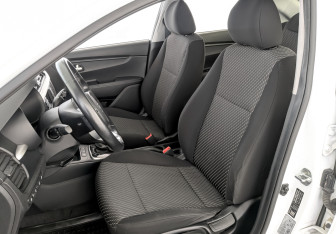 Подержанный автомобиль Kia Rio Sedan 2020 года (20 фото)