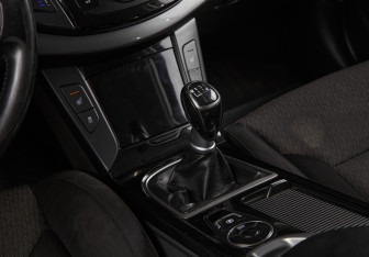 Подержанный автомобиль Hyundai i40 Sedan 2013 года (18 фото)