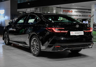 Новый Toyota Camry Sedan 2025 (6 фото)