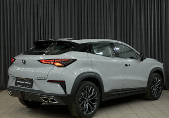 Подержанный автомобиль Changan UNI-T 2024 года (3 фото)