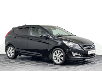 Подержанный автомобиль Hyundai Solaris Hatchback 2015 года (3 фото)