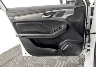 Подержанный автомобиль Haval Jolion 2022 года (19 фото)