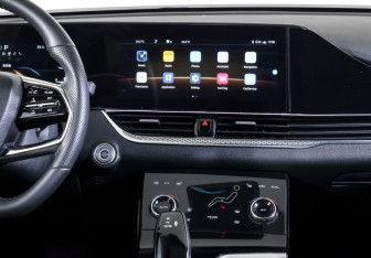 Подержанный автомобиль FAW Bestune B70 2023 года (13 фото)