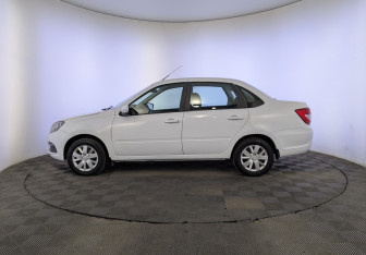Подержанный автомобиль LADA (ВАЗ) Granta Sedan 2022 года (8 фото)
