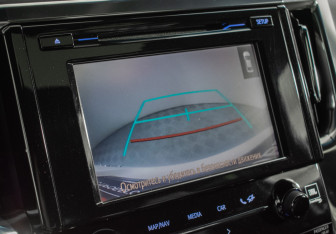 Подержанный автомобиль Toyota Alphard 2019 года (22 фото)