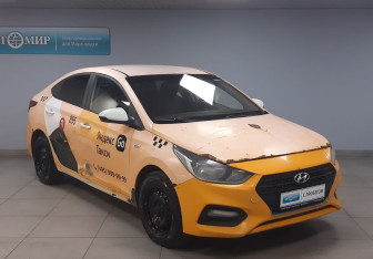 Подержанный автомобиль Hyundai Solaris Sedan 2017 года (3 фото)