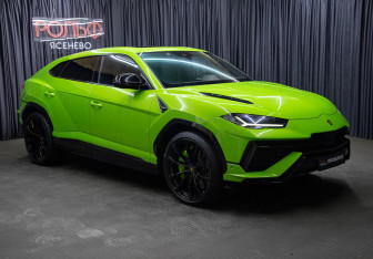 Подержанный автомобиль Lamborghini Urus 2023 года (3 фото)