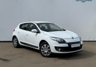 Подержанный автомобиль Renault Megane Hatchback 2013 года (3 фото)