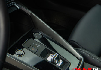 Подержанный автомобиль Audi A3 Sedan 2022 года (13 фото)