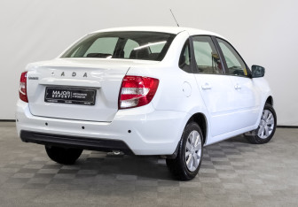 Подержанный автомобиль LADA (ВАЗ) Granta Sedan 2023 года (5 фото)