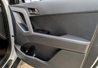 Подержанный автомобиль Hyundai Creta 2019 года (23 фото)