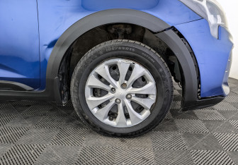 Подержанный автомобиль Kia Rio Hatchback 2021 года (11 фото)