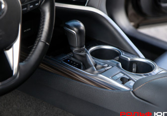 Подержанный автомобиль Toyota Camry Sedan 2019 года (13 фото)