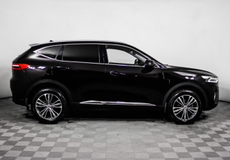 Подержанный автомобиль Haval F7 2021 года (4 фото)