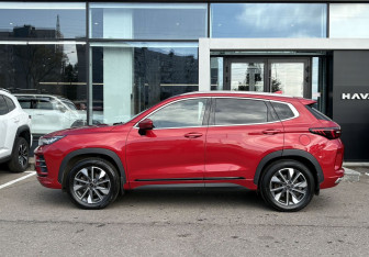 Подержанный автомобиль Exeed LX 2022 года (8 фото)