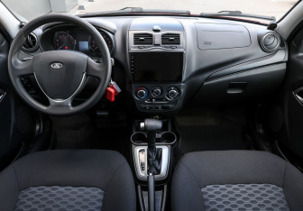 Подержанный автомобиль LADA (ВАЗ) Granta Liftback 2021 года (13 фото)