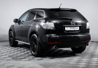Подержанный автомобиль Mazda CX-7 2011 года (7 фото)