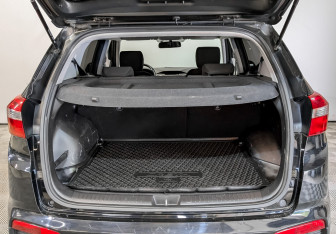 Подержанный автомобиль Hyundai Creta 2019 года (10 фото)