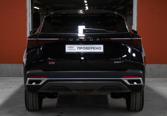 Подержанный автомобиль Omoda C5 2024 года (6 фото)