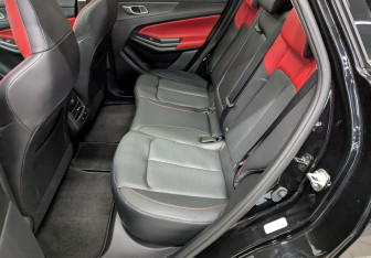 Подержанный автомобиль Changan CS55PLUS 2023 года (13 фото)