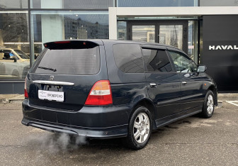 Подержанный автомобиль Honda Odyssey Compactvan 2000 года (5 фото)