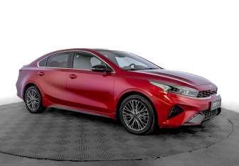 Подержанный автомобиль Kia Cerato Sedan 2021 года (3 фото)