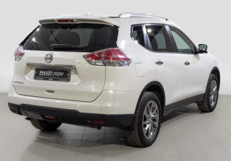 Подержанный автомобиль Nissan X-Trail 2018 года (5 фото)