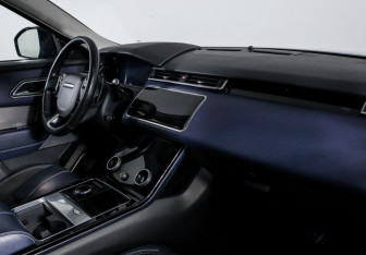 Подержанный автомобиль Land Rover Range Rover Velar 2017 года (9 фото)