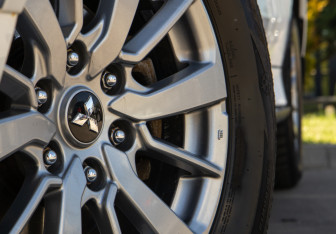 Подержанный автомобиль Mitsubishi Pajero Sport 2019 года (24 фото)