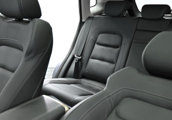 Подержанный автомобиль Exeed LX 2023 года (17 фото)