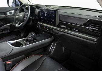 Подержанный автомобиль Haval H3 2024 года (9 фото)