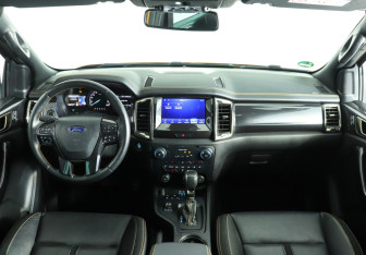 Подержанный автомобиль Ford Ranger 2021 года (12 фото)