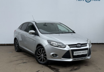 Подержанный автомобиль Ford Focus Sedan 2012 года (3 фото)
