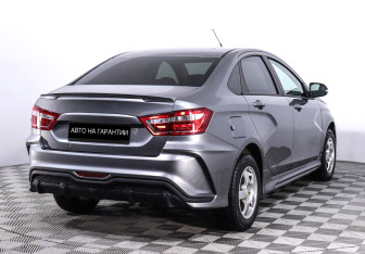 Подержанный автомобиль LADA (ВАЗ) Vesta Sedan 2016 года (5 фото)