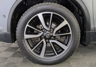 Подержанный автомобиль Nissan X-Trail 2019 года (12 фото)