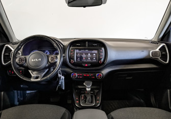 Подержанный автомобиль Kia Soul 2021 года (12 фото)