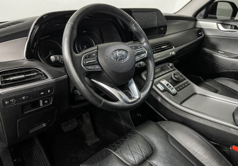 Подержанный автомобиль Hyundai Palisade 2020 года (13 фото)
