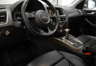 Подержанный автомобиль Audi Q5 2013 года (7 фото)