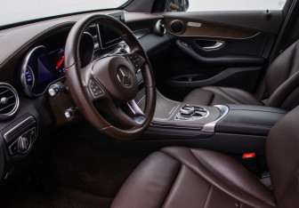 Подержанный автомобиль Mercedes-Benz GLC Coupe 2018 года (10 фото)