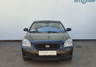 Подержанный автомобиль Kia Magentis 2008 года (2 фото)