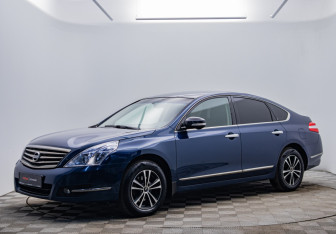 Подержанный автомобиль Nissan Teana 2010 года (1 фото)