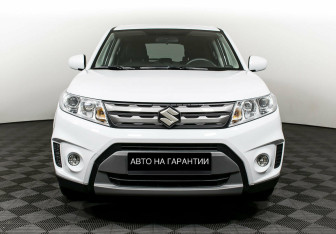 Подержанный автомобиль Suzuki Vitara 2016 года (2 фото)