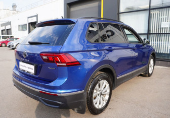 Подержанный автомобиль Volkswagen Tiguan 2021 года (5 фото)